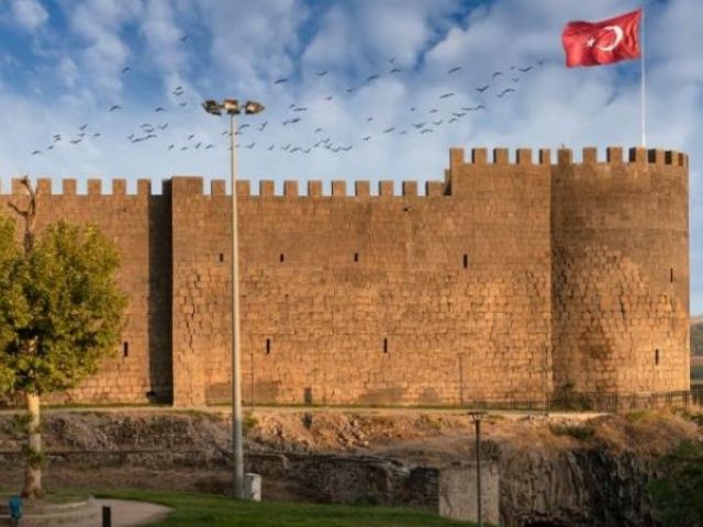 İkonik Mardin Göbeklitepe Gaziantep Turu| 2 Gece Konaklamalı Uçaklı İstanbul Çıkışlı