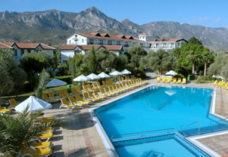 The Ship Inn Hotel Villas