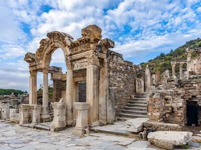 Salda Gölü Pamukkale Efes Şirince Turu