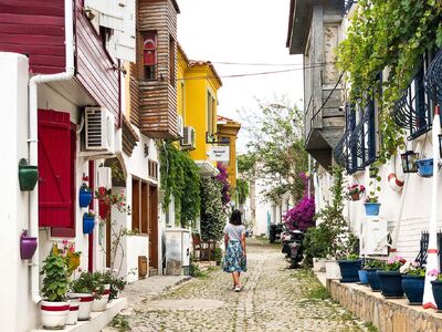 Gökçeada Bozcaada Turu 2 Gece 3 Gün (1 Gece Otel Konaklamalı)