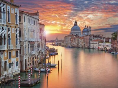 Büyük İtalya Turu AnadoluJet Havayolları 7 Gece 8 Gün (FCO-BGY) Yaz Dönemi