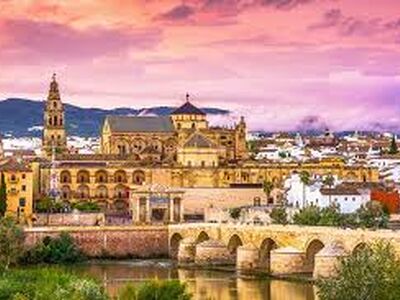 İZMİR'DEN İSPANYA VE ENDÜLÜS İKONLARI SunExpress Havayolları ile (BCN-BCN)