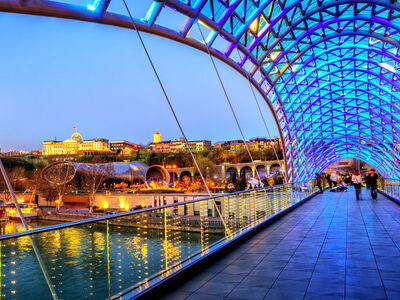 Sürprizlerle Dolu Tiflis Turu 3 Gece 4 Gün Pegasus Havayolları ile