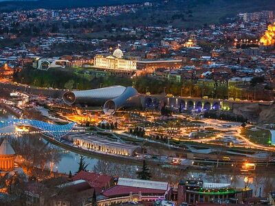 Sürprizlerle Dolu Tiflis Turu 3 Gece 4 Gün Pegasus Havayolları ile 