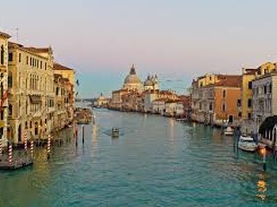 KLASİK İTALYA TURU 7 Gece 8 Gün Freebird Havayolları (BRI-BGY)