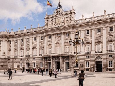 MEGA PORTEKİZ & ENDÜLÜS & İSPANYA TURU - THY ile 8 Gece - 14 Mart 2026 Ara Tatil ve Bayram Özel - BCN MAD