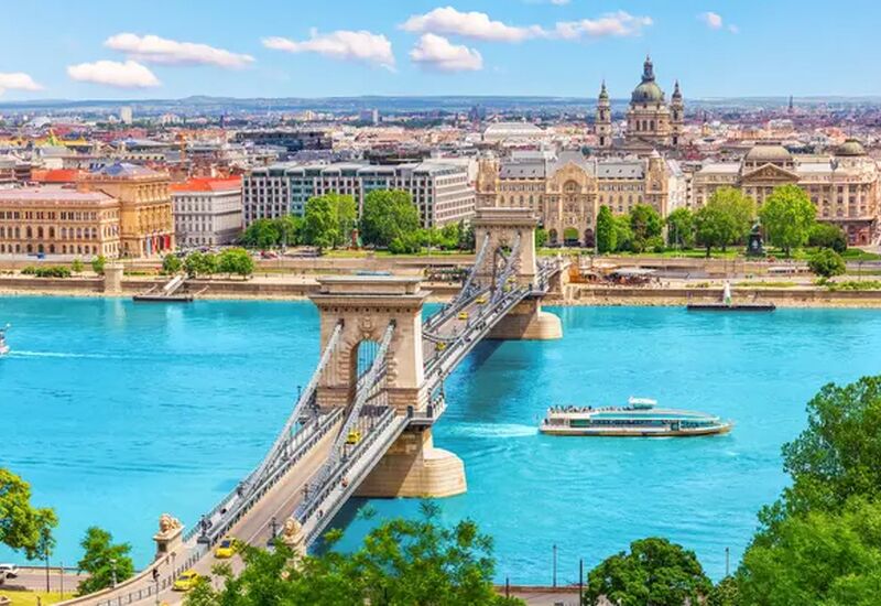 OTOBÜSLÜ BÜYÜK AVRUPA TURU 15 Gece 17 Gün 