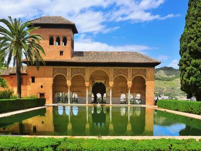 Görkemli İspanya ve Endülüs Şehirleri THY İle 7 Gece 8 Gün 