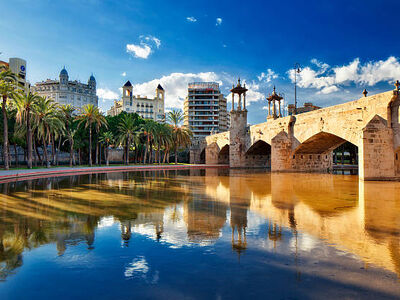 İZMİR’den İSPANYA İKONLARI TURU 5 Gece Pegasus HY ile MAD-BCN