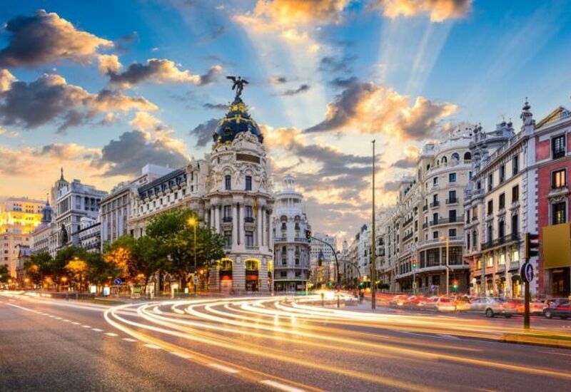 Ekspres İspanya PGS ile 4 Gece 5 Gün (BCN-MAD)