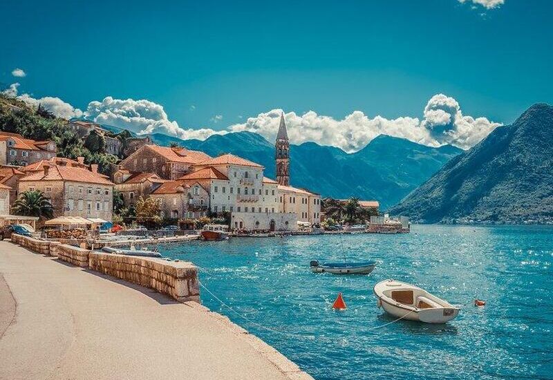 Balkan Güzelleri Ajet Havayolları ile Kosova Makedonya Turu