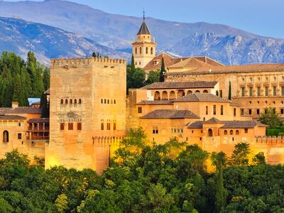 ELEGANT İSPANYA & ENDÜLÜS Pegasus Hava Yolları ile 7 Gece MAD - BCN