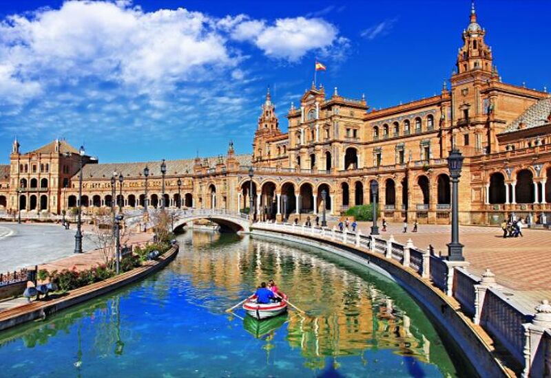 ELEGANT İSPANYA & ENDÜLÜS Türk Hava Yolları ile 7 Gece (BCN-MAD)