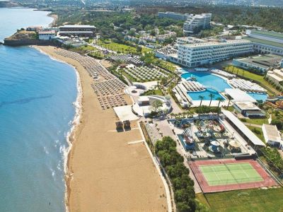 Kıbrıs 5* Acapulco Resort Hotel Ajet İle Tam Pansiyon 4 Gece ( Otel + Uçak + Transfer)