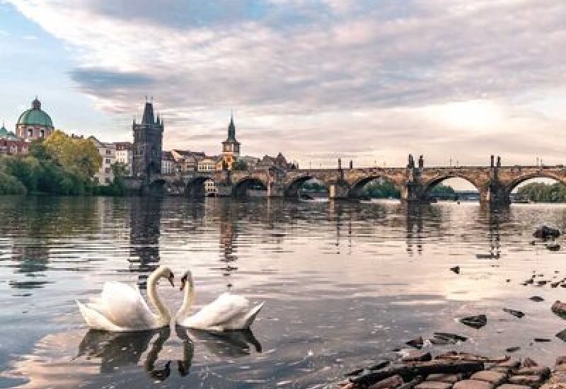 Otobüs ile Baştan Başa Avrupa Turu 13 Ülke 37 Şehir 16 Gün 14 Gece Konaklamalı