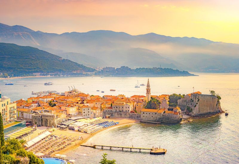 İZMİR Hareket Pegasus Hava Yolları ile Vizesiz Budva Karadağ Turu 3 Gece 4 Gün