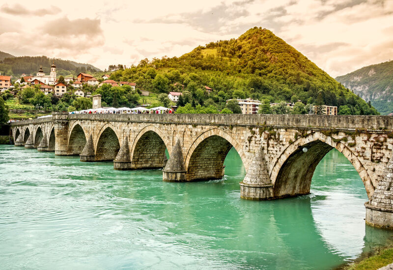 BALKANLARDA MASALSI ROTA NOSTALJİK SARGAN 8 TRENİ Pegasus Havayolları ile 5 Gece 6 Gün (4* Oteller)