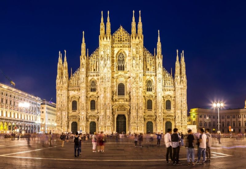 Bernina Express ile Alplerin Kalbi & Masal Köyleri Turu Ajet Havayolları İle Kurban Bayramı Özel Extra Turlar Ve Çevre Gezileri Dahil (BSL-BSL)