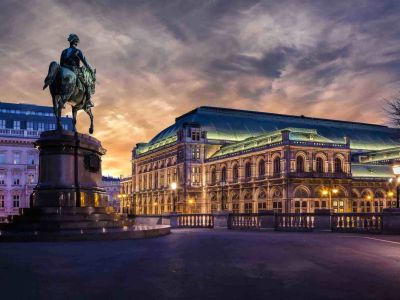 İmparatorlukların İzinde Orta Avrupa Turu Kurban Bayramı Özel Ajet İle 7 Gece (PRG-BUD)