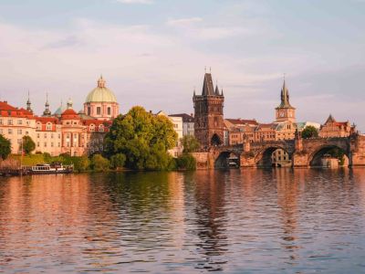 İmparatorlukların İzinde Orta Avrupa Turu Kurban Bayramı Özel Ajet İle 7 Gece (BUD-PRG)