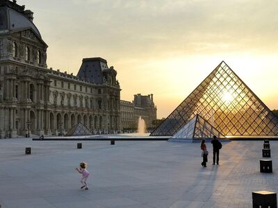 İSPANYA & FRANSA & İTALYA TURU Pegasus Havayolları ile 7 Gece (BGY-BCN)