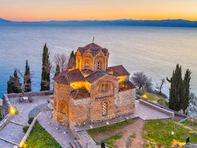 İzmir Çıkışlı Kosovalı Büyük Balkanlar Turu Pegasus ile Extra Turlar ve Akşam Yemekleri Dahil SKP-SKP