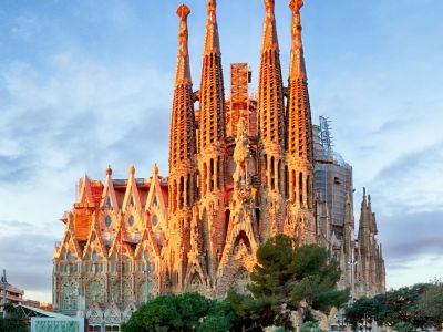 MEGA PORTEKİZ & ENDÜLÜS & İSPANYA ve TURKUAZ SAHİLLERİ THY ile 12 Gece (BCN-SVQ)